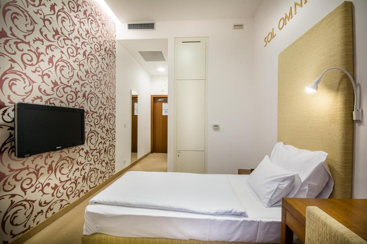 Rimske Terme Resort - Hotel Sofijin Dvor Rimske Toplice Εξωτερικό φωτογραφία