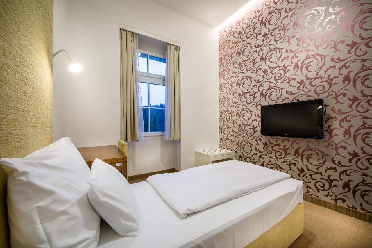 Rimske Terme Resort - Hotel Sofijin Dvor Rimske Toplice Εξωτερικό φωτογραφία